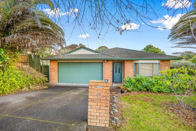 4 Bedroom Family Home in Henderson with Garage