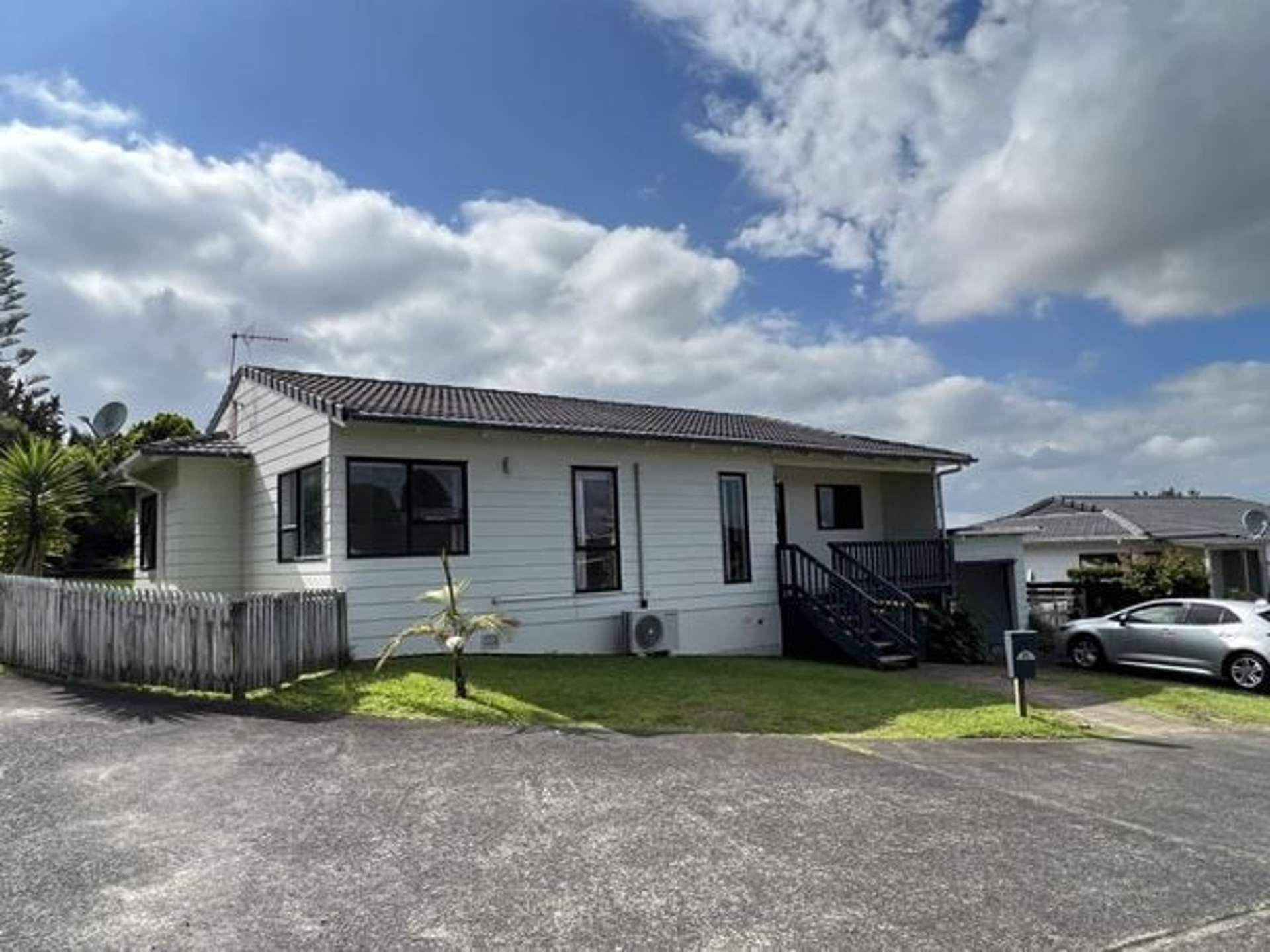 65 Chivalry Road Glenfield_0