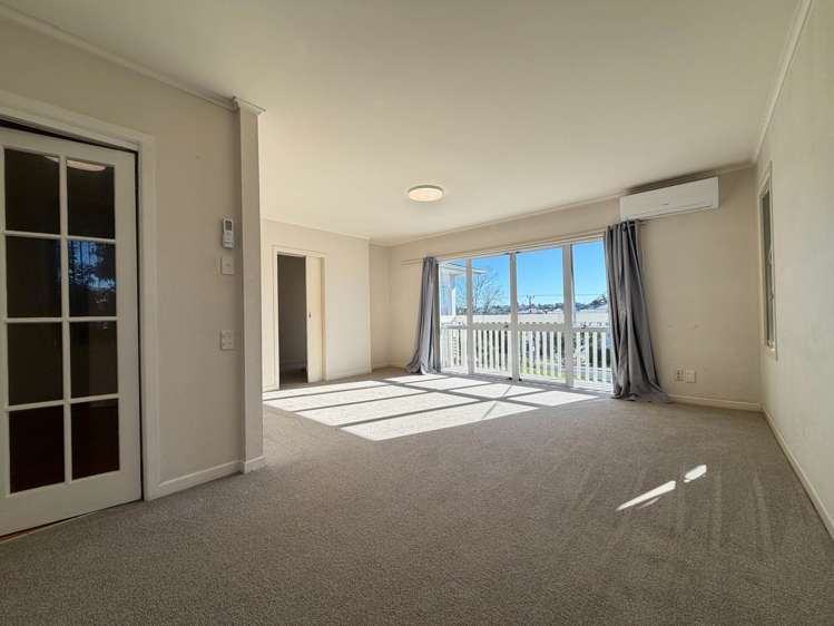 20 Bond Crescent Forrest Hill_1