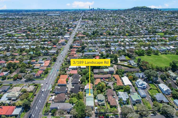 3/189 Landscape Road Mount Eden_20