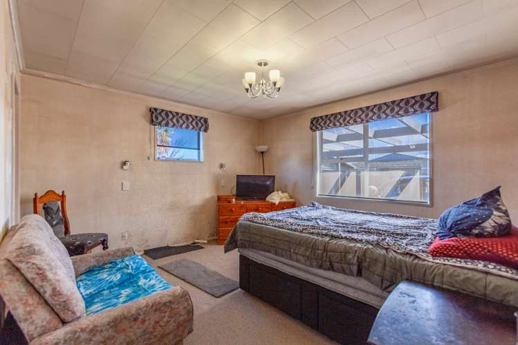 10 Hereford Place Tamatea_6