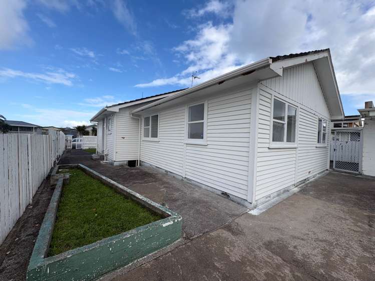 44 Convair Crescent Mangere_7