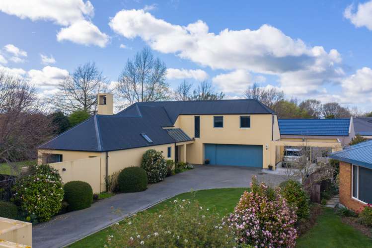 80 Pages Road Allenton_17