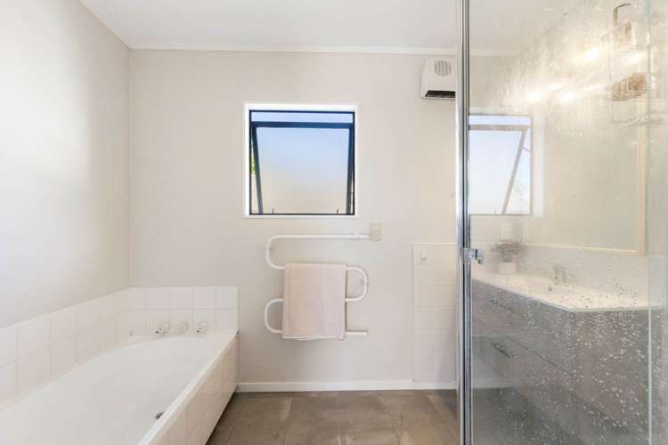 57 Carnoustie Drive Wattle Downs_14