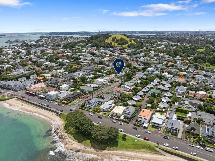 15 Duders Avenue Devonport_12