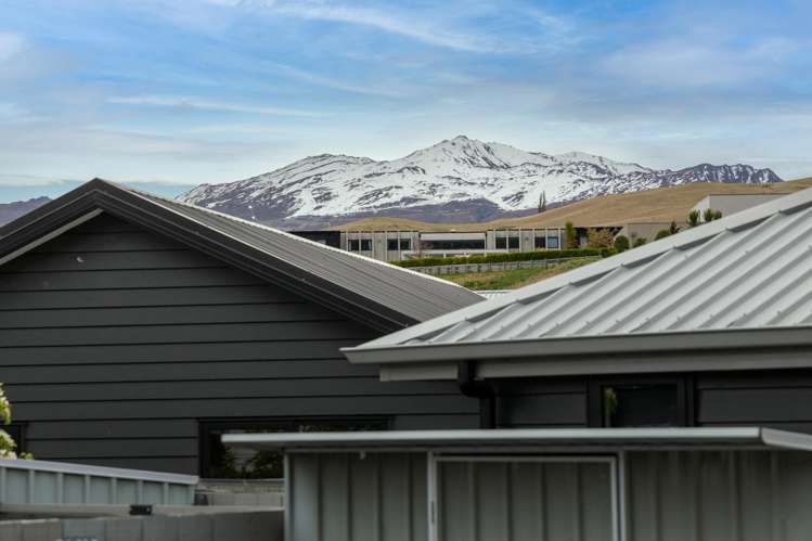 37 Jones Avenue Lower Shotover_33