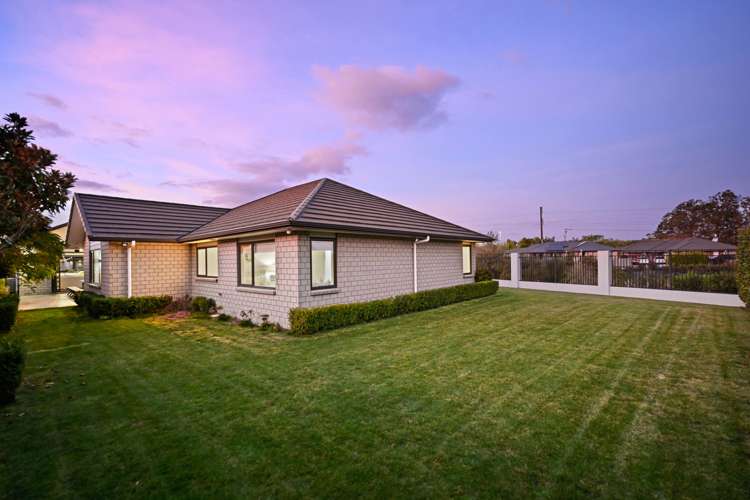 202 Saint James Drive Huntington_17