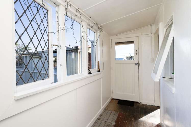 15 Henderson Street Bluff_12