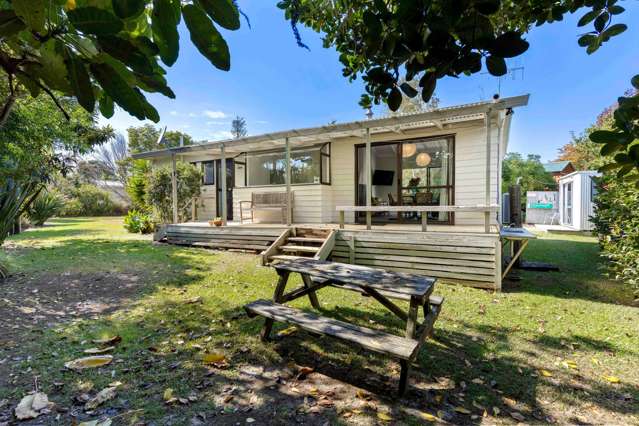 112 McKellar Place Whangamata_3