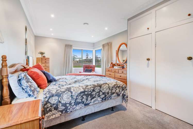 199 Parkhurst Road Parakai_18