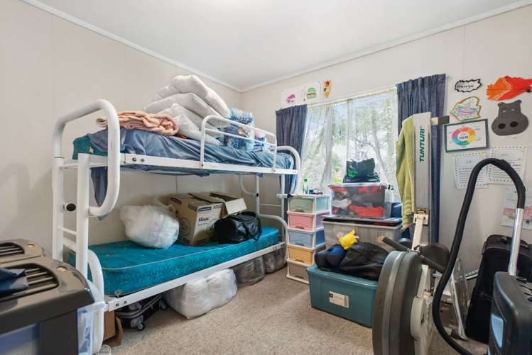 2/17a Idesia Place Totara Heights_10