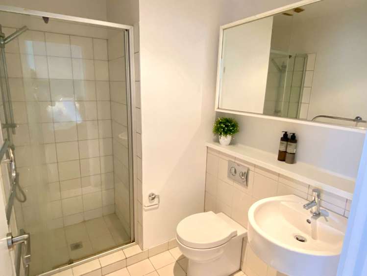 8m/16 Gore Street Auckland Central_7