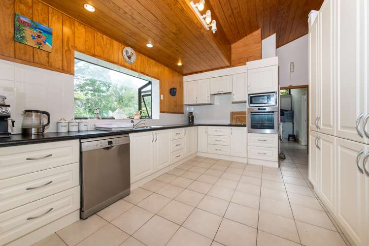 258 Stoney Creek Road Kaukapakapa_9