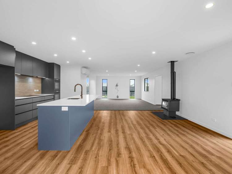 1 Roach Lane Amberley_16