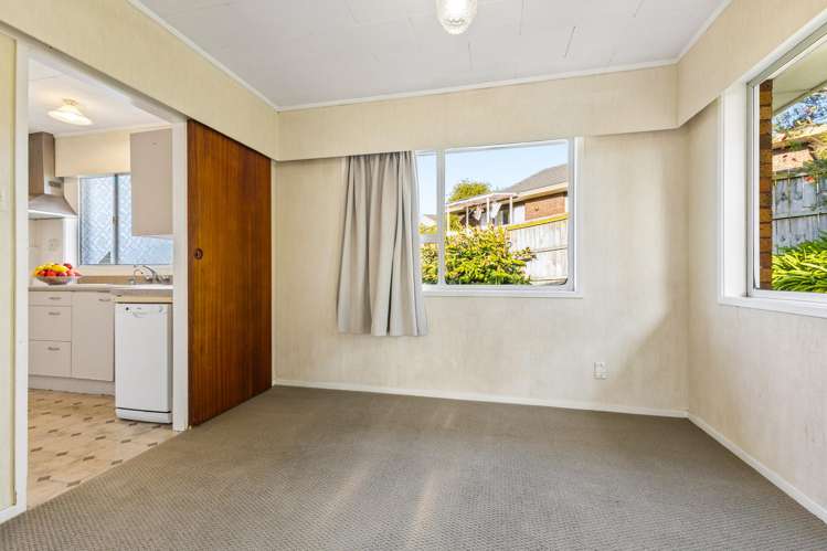 29A Glenmore Road Sunnyhills_8