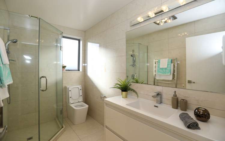 50 Arrowsmith Drive Clover Park_20