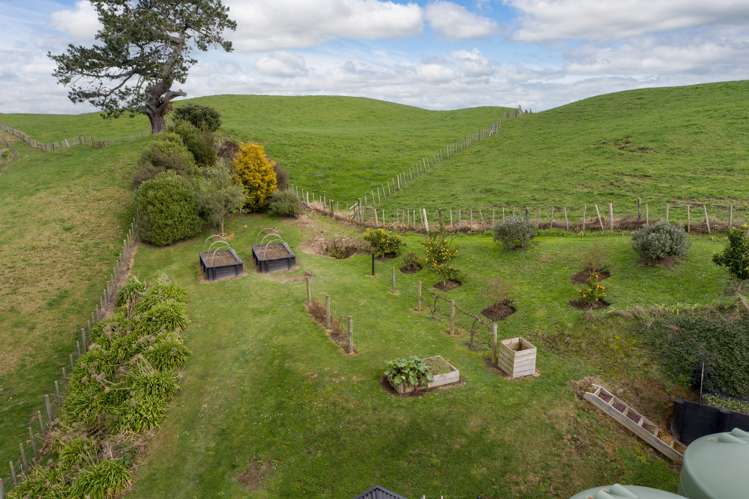 323 Dukeson Road Putaruru_18