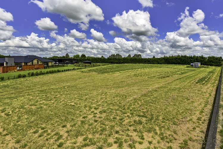 33 Landsborough Drive Darfield_3