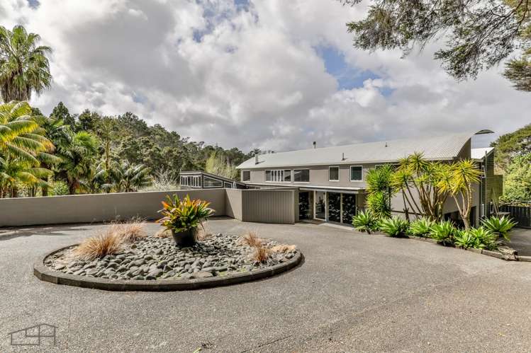 180 Forest Hill Road Waiatarua_4