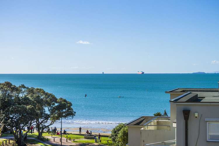 15 The Strand Takapuna_15