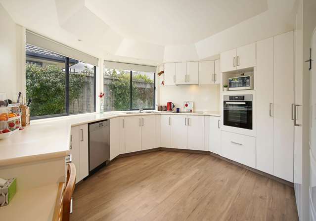 81 Aldinga Avenue Stoke_3