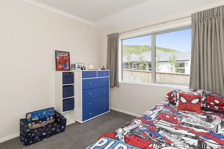 211 Lakes Boulevard Pyes Pa_12