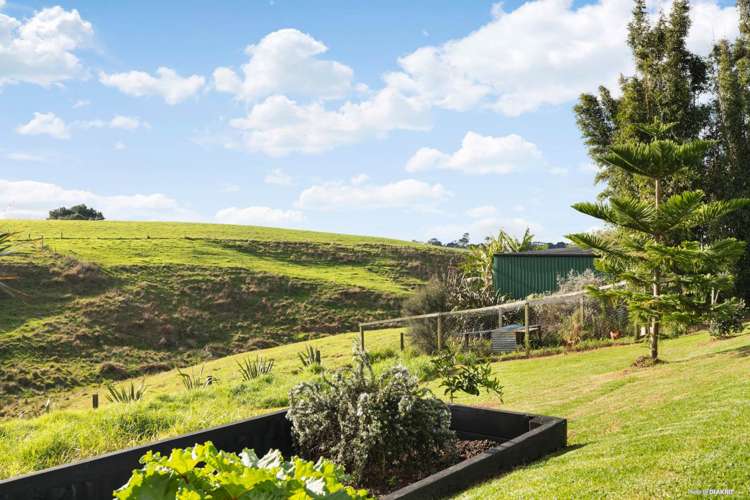 19 Colbeck Road Awhitu_10