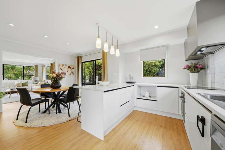107 Weatherly Road Torbay_9