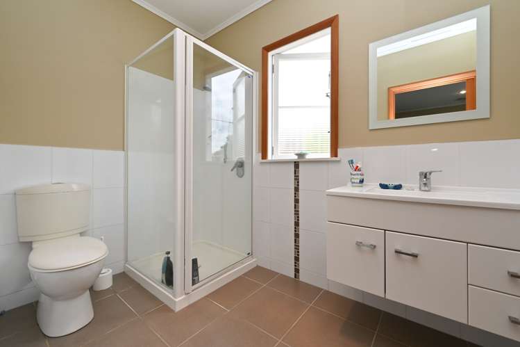 60 Avondale Road Taradale_14