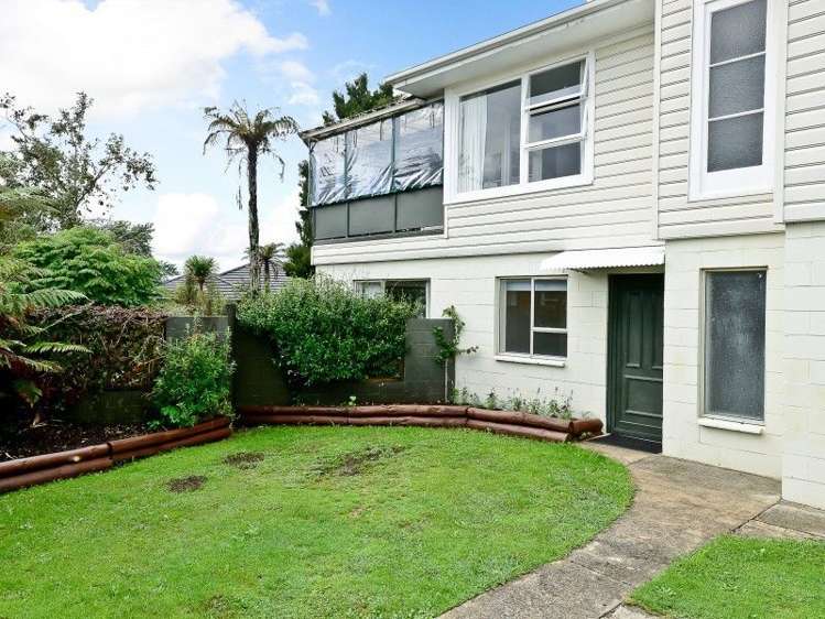 14 Joanna Place Deanwell_19