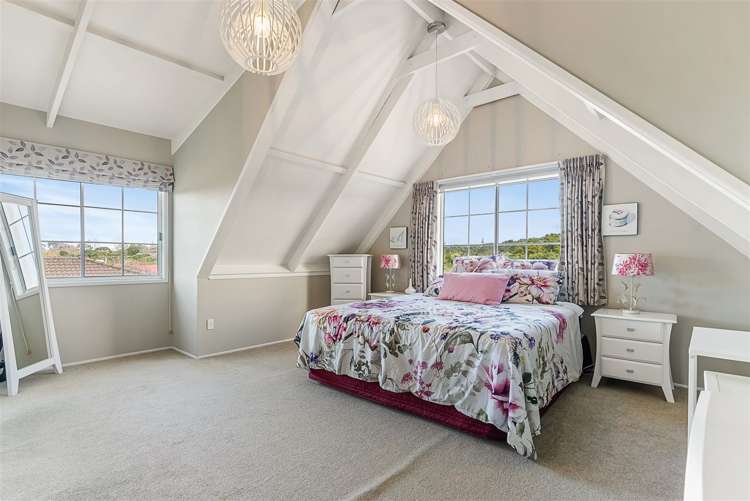 65 Aviemore Drive Highland Park_17