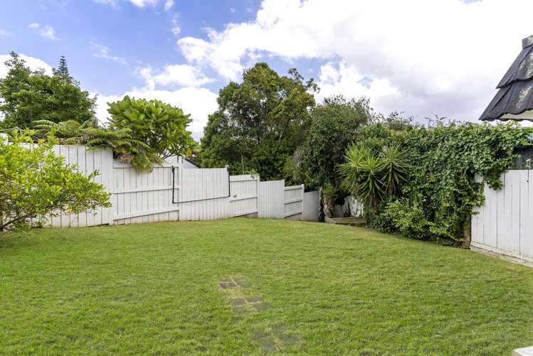 1/36 Aeroview Drive Beach Haven_18