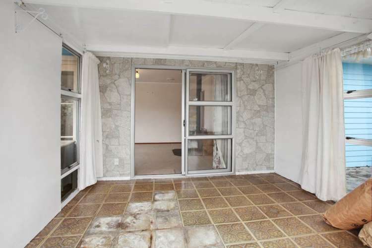 65 Saffron Street Birkdale_11