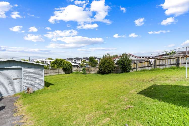 69 Arimu Road Papakura_12