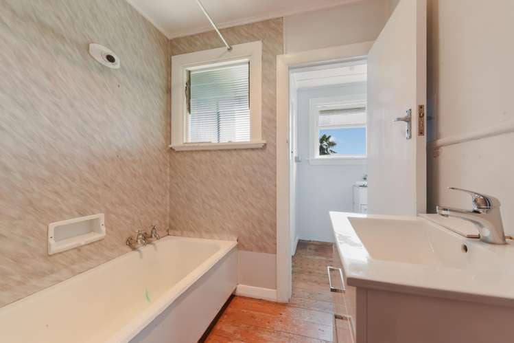 2 Fry Street Motueka_11