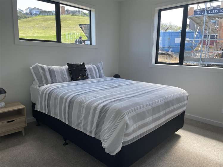 2 Blue Moon Rise Langs Beach_9