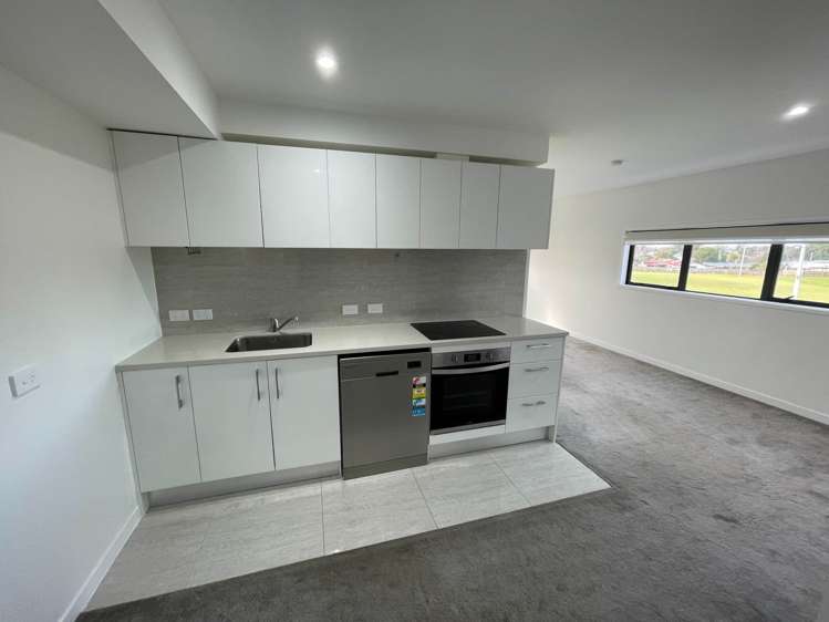 214/8 Gray Avenue Papatoetoe_2