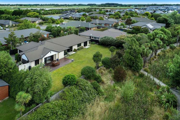 227 Southfield Drive Lincoln_29