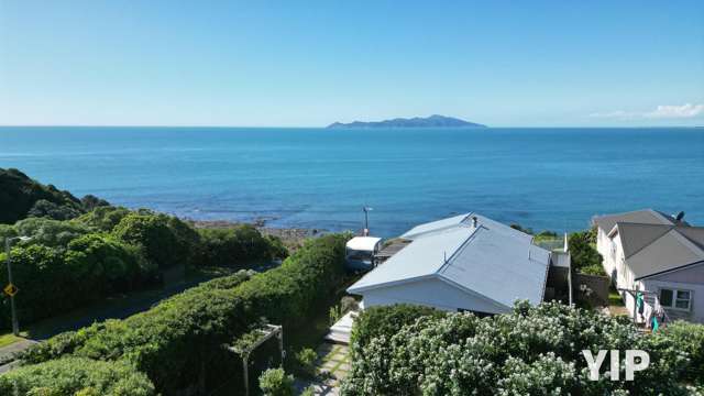 30 Pukerua Beach Road Pukerua Bay_1