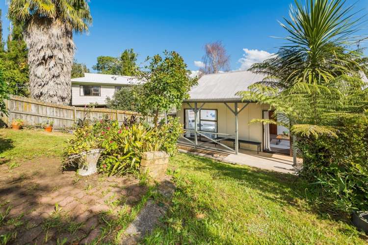 3/27 Aeroview Drive Beach Haven_17