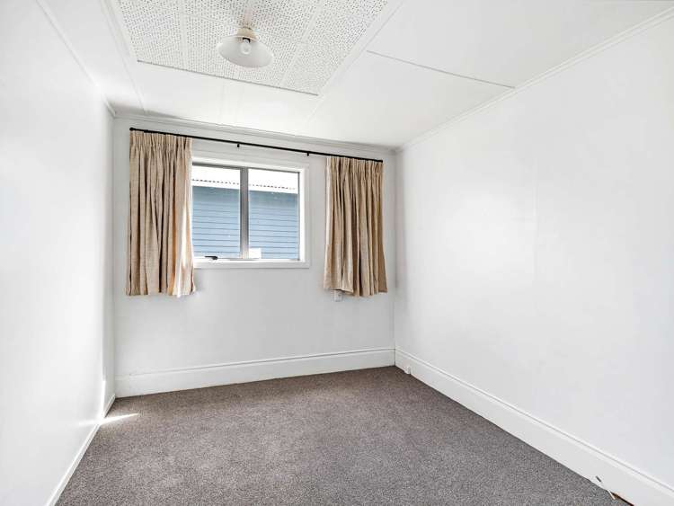 21 Edgeware Road City Centre_13