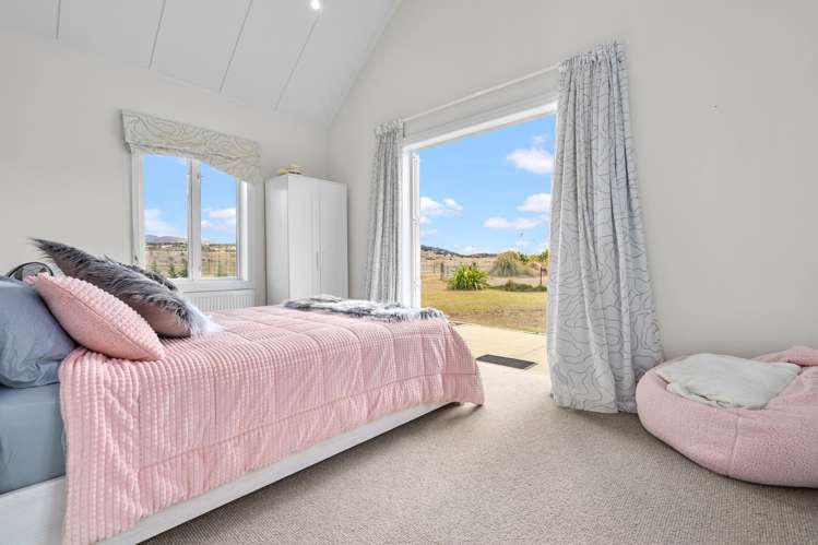 105 Pukerangi Drive Queensberry_12