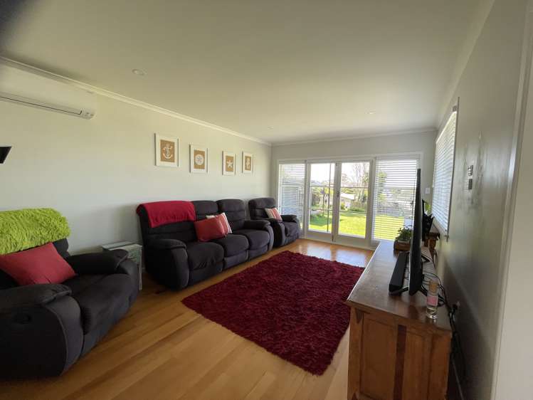 17 Koutunui Road Athenree_5