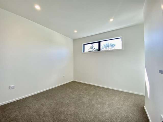 5/12 Enderby Drive 1801_4