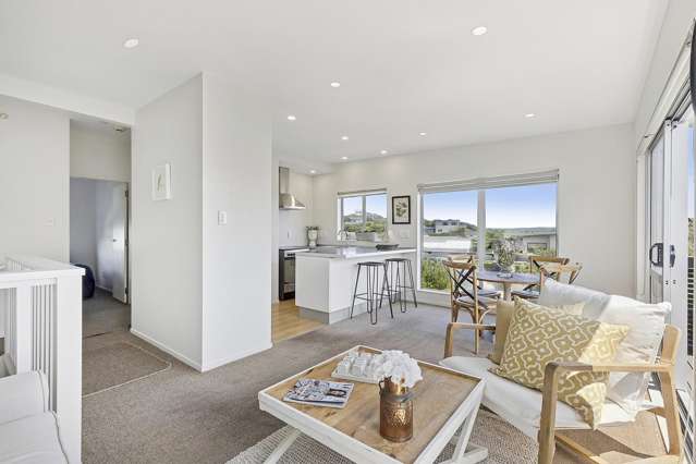 1/18 Lambley Road Titahi Bay_4