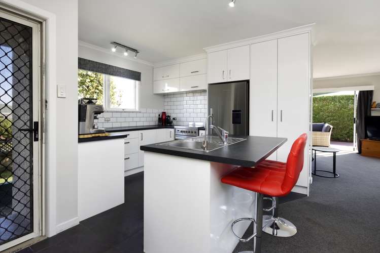 29 Marlowe Street Stoke_8