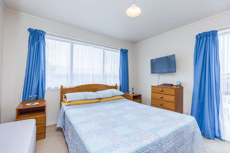 8 Karyn Street Castlecliff_3