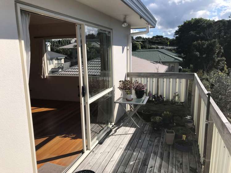 1/18 Ocean View Road Hatfields Beach_13