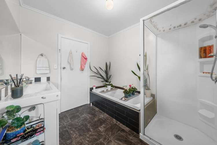 177 Wairere Road Waitakere_15