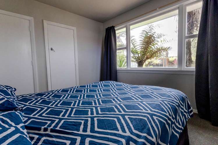 14 Jollie Street Hokitika_15